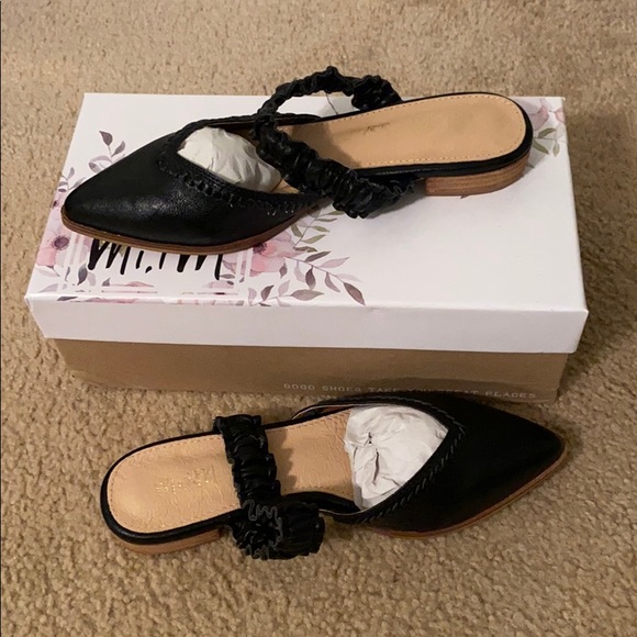 Black Flats - Picture 3 of 7